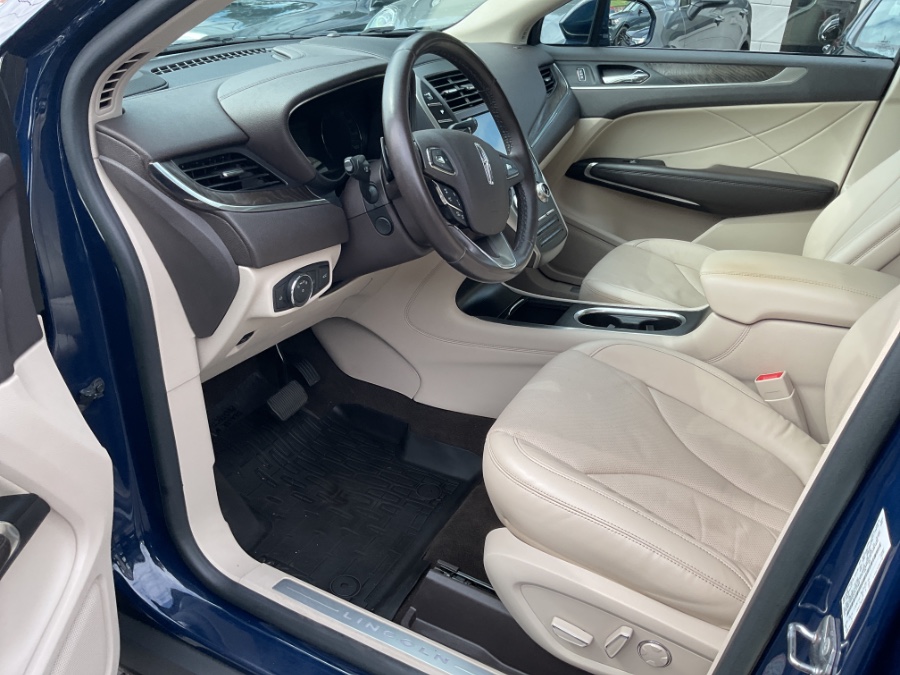 2019 Lincoln MKC Reserve AWD, available for sale in Waterbury, Connecticut | Jim Juliani Motors. Waterbury, Connecticut 2019 Lincoln MKC Reserve AWD, available for sale in Waterbury, Connecticut | Jim Juliani Motors. Waterbury, Connecticut