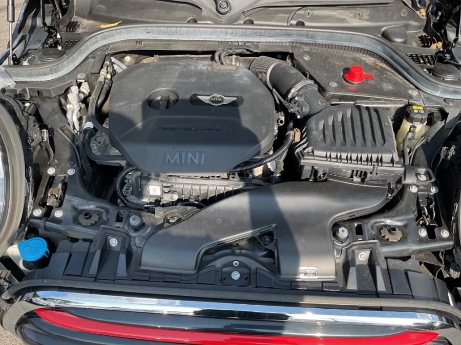 2019 MINI Hardtop 4 Door Cooper FWD, available for sale in Waterbury, Connecticut | Jim Juliani Motors. Waterbury, Connecticut 2019 MINI Hardtop 4 Door Cooper FWD, available for sale in Waterbury, Connecticut | Jim Juliani Motors. Waterbury, Connecticut