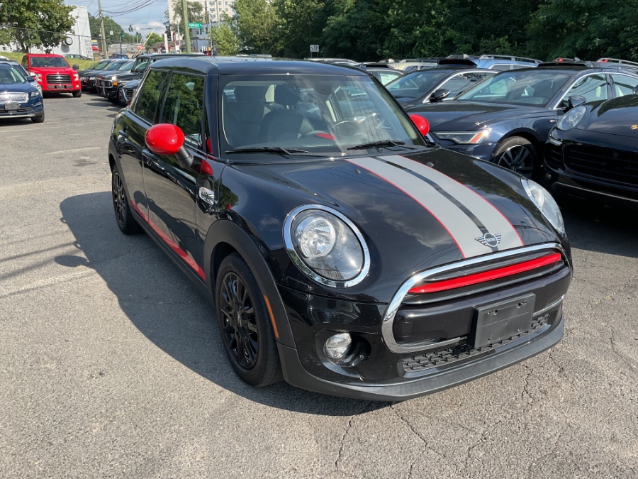 2019 MINI Hardtop 4 Door Cooper FWD, available for sale in Waterbury, Connecticut | Jim Juliani Motors. Waterbury, Connecticut 2019 MINI Hardtop 4 Door Cooper FWD, available for sale in Waterbury, Connecticut | Jim Juliani Motors. Waterbury, Connecticut