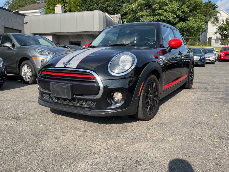 2019 MINI Hardtop 4 Door Cooper FWD, available for sale in Waterbury, Connecticut | Jim Juliani Motors. Waterbury, Connecticut 2019 MINI Hardtop 4 Door Cooper FWD, available for sale in Waterbury, Connecticut | Jim Juliani Motors. Waterbury, Connecticut