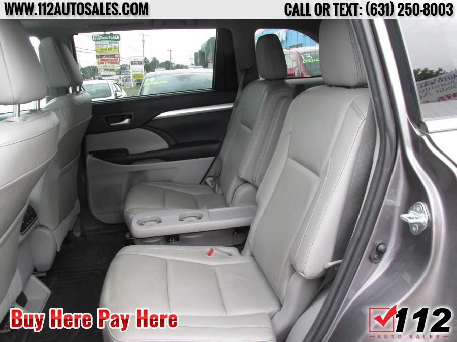 2015 Toyota Highlander Xle AWD 4dr V6 XLE (Natl), available for sale in Patchogue, New York | 112 Auto Sales. Patchogue, New York 2015 Toyota Highlander Xle AWD 4dr V6 XLE (Natl), available for sale in Patchogue, New York | 112 Auto Sales. Patchogue, New York