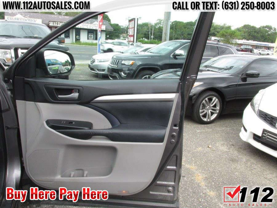 2015 Toyota Highlander Xle AWD 4dr V6 XLE (Natl), available for sale in Patchogue, New York | 112 Auto Sales. Patchogue, New York 2015 Toyota Highlander Xle AWD 4dr V6 XLE (Natl), available for sale in Patchogue, New York | 112 Auto Sales. Patchogue, New York