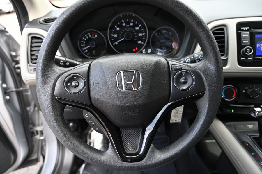 2020 Honda HR-V LX AWD, available for sale in Waterbury, Connecticut | Highline Car Connection. Waterbury, Connecticut 2020 Honda HR-V LX AWD, available for sale in Waterbury, Connecticut | Highline Car Connection. Waterbury, Connecticut