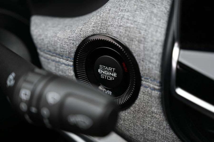 2022 Jeep Compass Latitude 4x4, available for sale in Waterbury, Connecticut | Highline Car Connection. Waterbury, Connecticut 2022 Jeep Compass Latitude 4x4, available for sale in Waterbury, Connecticut | Highline Car Connection. Waterbury, Connecticut