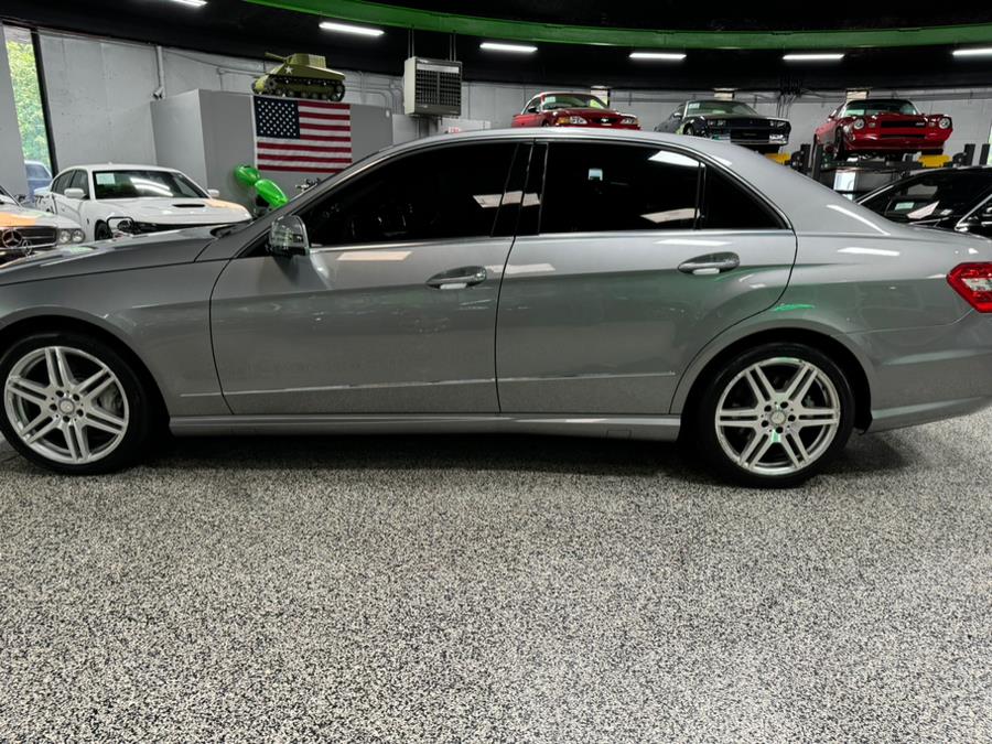 2010 Mercedes-Benz E-Class 4dr Sdn E550 Luxury 4MATIC, available for sale in Oxford, Connecticut | Buonauto Enterprises. Oxford, Connecticut 2010 Mercedes-Benz E-Class 4dr Sdn E550 Luxury 4MATIC, available for sale in Oxford, Connecticut | Buonauto Enterprises. Oxford, Connecticut