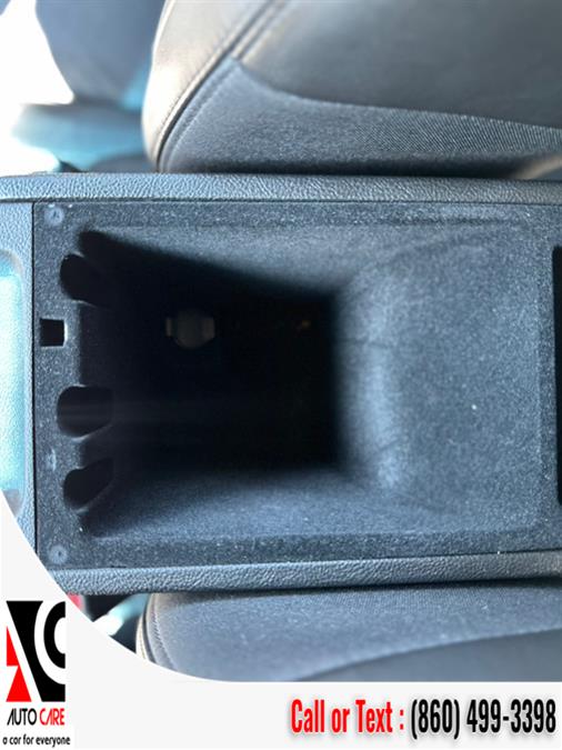 2010 Cadillac DTS 4dr Sdn w/1SA, available for sale in Vernon , Connecticut | Auto Care Motors. Vernon , Connecticut 2010 Cadillac DTS 4dr Sdn w/1SA, available for sale in Vernon , Connecticut | Auto Care Motors. Vernon , Connecticut