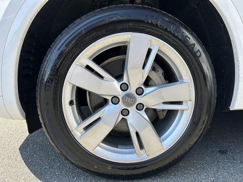 2019 Audi Q5 Premium Plus 45 TFSI quattro, available for sale in West Springfield, Massachusetts | Union Street Auto Sales. West Springfield, Massachusetts 2019 Audi Q5 Premium Plus 45 TFSI quattro, available for sale in West Springfield, Massachusetts | Union Street Auto Sales. West Springfield, Massachusetts