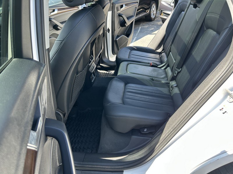 2019 Audi Q5 Premium Plus 45 TFSI quattro, available for sale in West Springfield, Massachusetts | Union Street Auto Sales. West Springfield, Massachusetts 2019 Audi Q5 Premium Plus 45 TFSI quattro, available for sale in West Springfield, Massachusetts | Union Street Auto Sales. West Springfield, Massachusetts