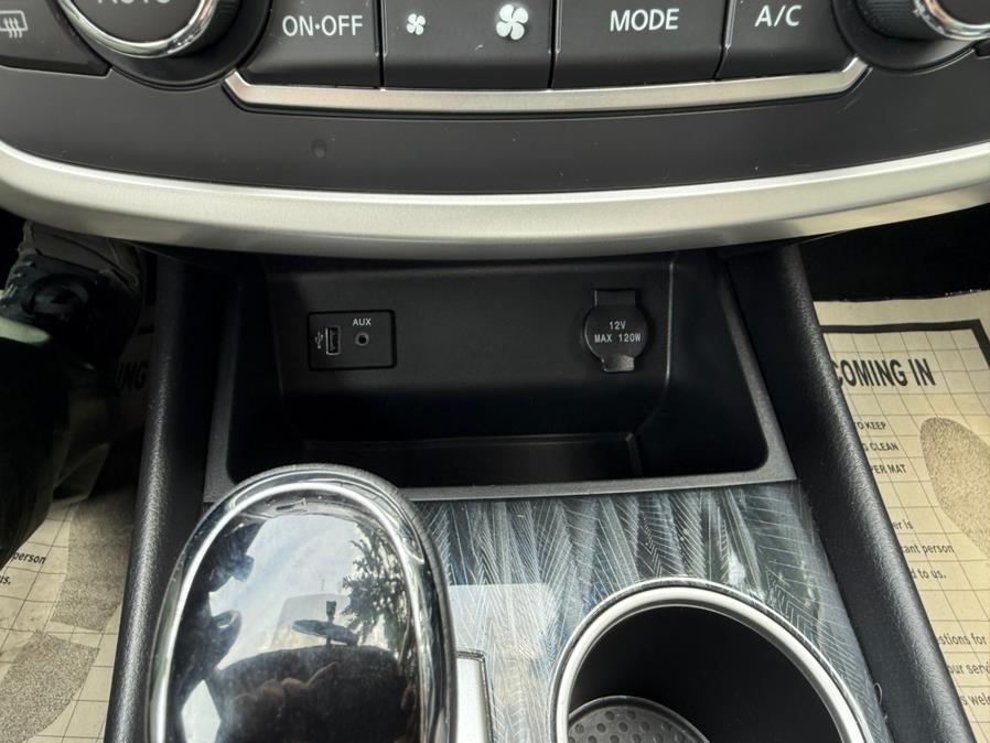2017 Nissan Altima 2.5 SL Sedan, available for sale in Philadelphia, Pennsylvania | Eugen's Auto Sales & Repairs. Philadelphia, Pennsylvania 2017 Nissan Altima 2.5 SL Sedan, available for sale in Philadelphia, Pennsylvania | Eugen's Auto Sales & Repairs. Philadelphia, Pennsylvania