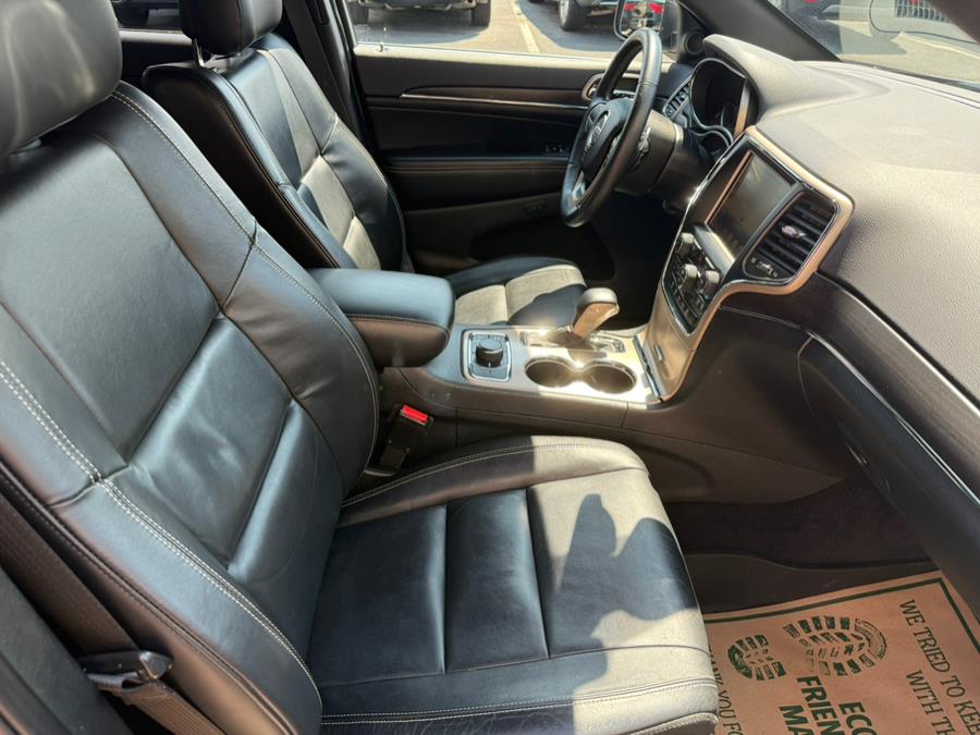 2017 Jeep Grand Cherokee Limited 4x4, available for sale in East Windsor, Connecticut | Century Auto And Truck. East Windsor, Connecticut 2017 Jeep Grand Cherokee Limited 4x4, available for sale in East Windsor, Connecticut | Century Auto And Truck. East Windsor, Connecticut