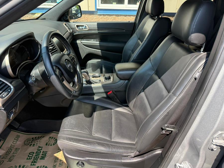 2017 Jeep Grand Cherokee Limited 4x4, available for sale in East Windsor, Connecticut | Century Auto And Truck. East Windsor, Connecticut 2017 Jeep Grand Cherokee Limited 4x4, available for sale in East Windsor, Connecticut | Century Auto And Truck. East Windsor, Connecticut