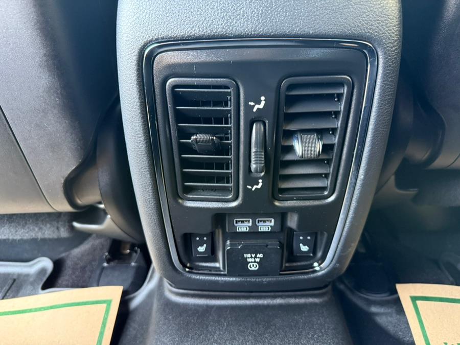 2017 Jeep Grand Cherokee Limited 4x4, available for sale in East Windsor, Connecticut | Century Auto And Truck. East Windsor, Connecticut 2017 Jeep Grand Cherokee Limited 4x4, available for sale in East Windsor, Connecticut | Century Auto And Truck. East Windsor, Connecticut