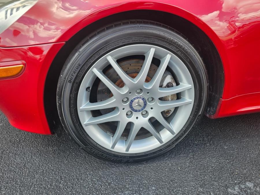 2007 Mercedes-Benz SLK-Class 2dr Roadster 3.5L, available for sale in Wantagh, New York | Alpine Motors Inc. Wantagh, New York 2007 Mercedes-Benz SLK-Class 2dr Roadster 3.5L, available for sale in Wantagh, New York | Alpine Motors Inc. Wantagh, New York