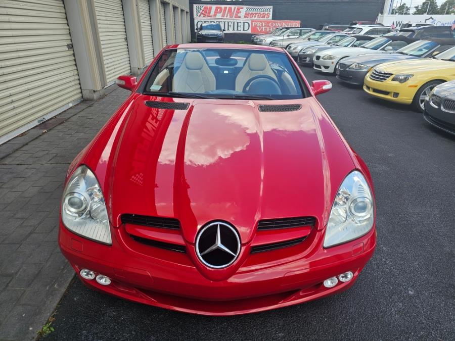 2007 Mercedes-Benz SLK-Class 2dr Roadster 3.5L, available for sale in Wantagh, New York | Alpine Motors Inc. Wantagh, New York 2007 Mercedes-Benz SLK-Class 2dr Roadster 3.5L, available for sale in Wantagh, New York | Alpine Motors Inc. Wantagh, New York