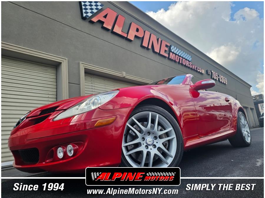 2007 Mercedes-Benz SLK-Class 2dr Roadster 3.5L, available for sale in Wantagh, New York | Alpine Motors Inc. Wantagh, New York 2007 Mercedes-Benz SLK-Class 2dr Roadster 3.5L, available for sale in Wantagh, New York | Alpine Motors Inc. Wantagh, New York