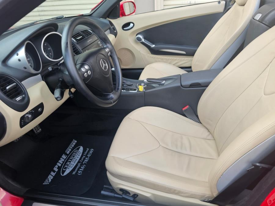 2007 Mercedes-Benz SLK-Class 2dr Roadster 3.5L, available for sale in Wantagh, New York | Alpine Motors Inc. Wantagh, New York 2007 Mercedes-Benz SLK-Class 2dr Roadster 3.5L, available for sale in Wantagh, New York | Alpine Motors Inc. Wantagh, New York