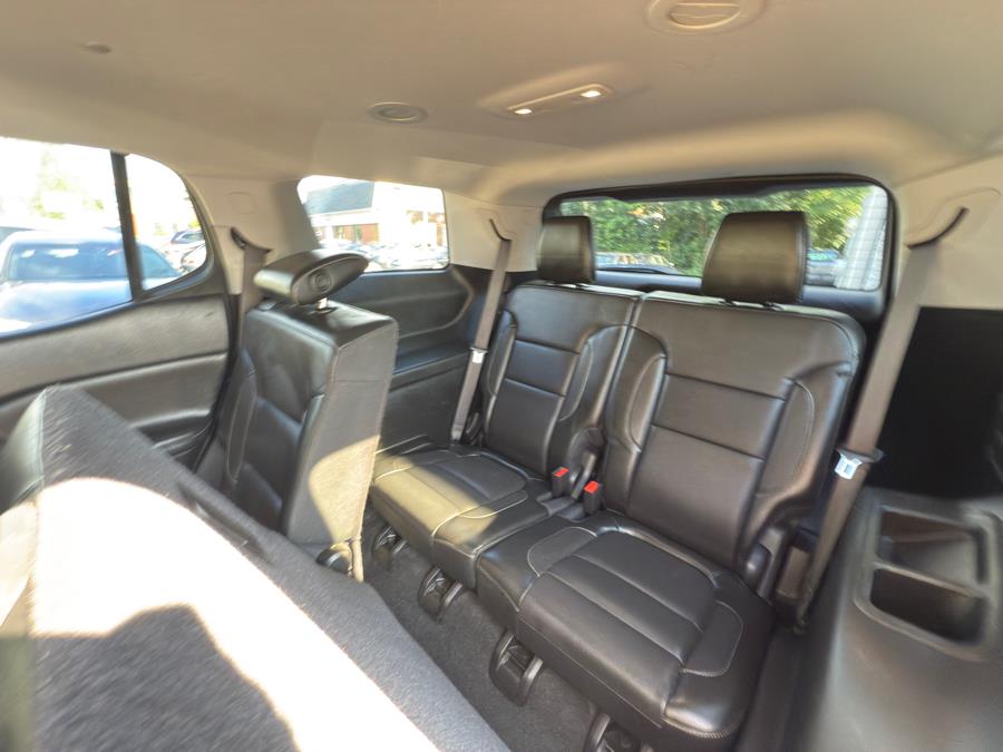 2017 GMC Acadia AWD 4dr SLT w/SLT-1, available for sale in Manchester, Connecticut | Carsonmain LLC. Manchester, Connecticut 2017 GMC Acadia AWD 4dr SLT w/SLT-1, available for sale in Manchester, Connecticut | Carsonmain LLC. Manchester, Connecticut