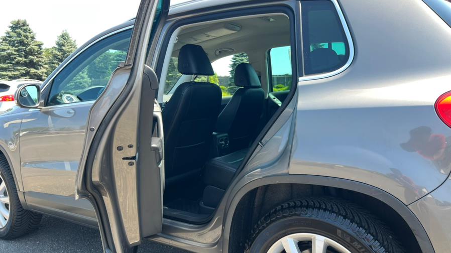 2011 Volkswagen Tiguan 4WD 4dr SE 4Motion, available for sale in East Windsor, Connecticut | A1 Auto Sale LLC. East Windsor, Connecticut 2011 Volkswagen Tiguan 4WD 4dr SE 4Motion, available for sale in East Windsor, Connecticut | A1 Auto Sale LLC. East Windsor, Connecticut