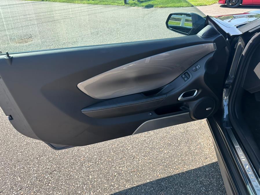 2010 Chevrolet Camaro 2dr Cpe 2SS, available for sale in South Windsor, Connecticut | Mike And Tony Auto Sales, Inc. South Windsor, Connecticut 2010 Chevrolet Camaro 2dr Cpe 2SS, available for sale in South Windsor, Connecticut | Mike And Tony Auto Sales, Inc. South Windsor, Connecticut