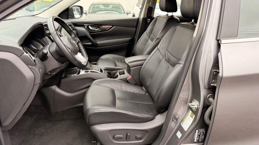 2022 Nissan Rogue Sport SL Sport Utility 4D, available for sale in Linden, New Jersey | Route 27 Auto Mall. Linden, New Jersey 2022 Nissan Rogue Sport SL Sport Utility 4D, available for sale in Linden, New Jersey | Route 27 Auto Mall. Linden, New Jersey