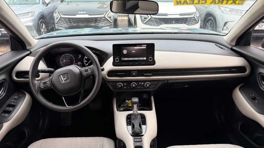 2024 Honda Hr-v LX Sport Utility 4D, available for sale in Linden, New Jersey | Route 27 Auto Mall. Linden, New Jersey 2024 Honda Hr-v LX Sport Utility 4D, available for sale in Linden, New Jersey | Route 27 Auto Mall. Linden, New Jersey