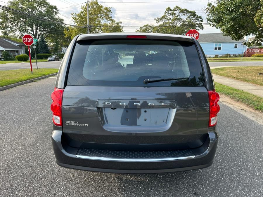 2018 Dodge Grand Caravan SE Wagon, available for sale in Copiague, New York | Great Deal Motors. Copiague, New York 2018 Dodge Grand Caravan SE Wagon, available for sale in Copiague, New York | Great Deal Motors. Copiague, New York
