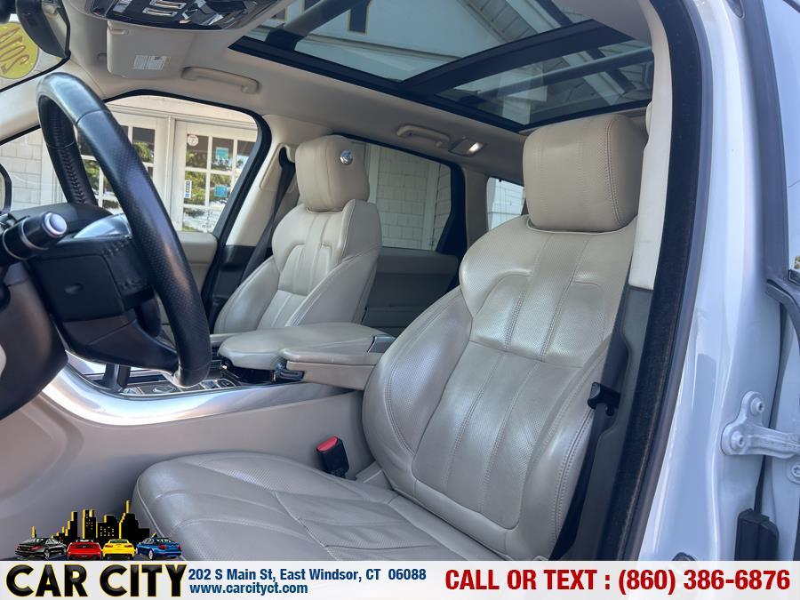 2014 Land Rover Range Rover Sport 4WD 4dr HSE, available for sale in East Windsor, Connecticut | Car City LLC. East Windsor, Connecticut 2014 Land Rover Range Rover Sport 4WD 4dr HSE, available for sale in East Windsor, Connecticut | Car City LLC. East Windsor, Connecticut