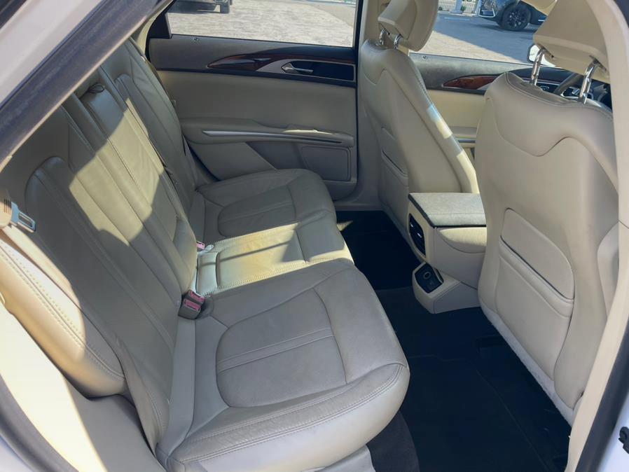 2014 Lincoln MKZ 4dr Sdn Hybrid FWD, available for sale in Hawaiian Gardens, California | Luxe Motors. Hawaiian Gardens, California 2014 Lincoln MKZ 4dr Sdn Hybrid FWD, available for sale in Hawaiian Gardens, California | Luxe Motors. Hawaiian Gardens, California