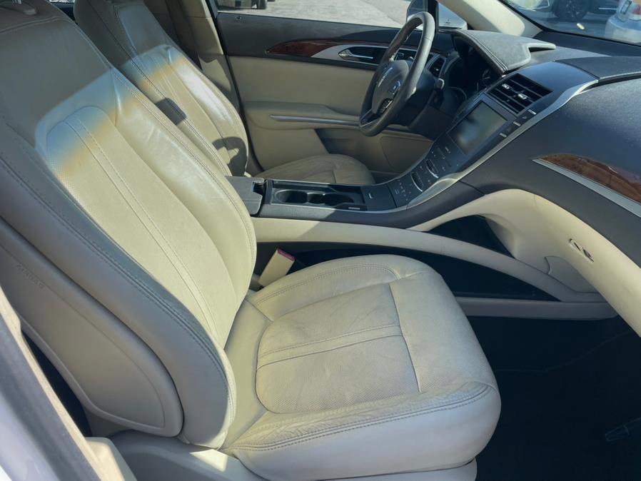 2014 Lincoln MKZ 4dr Sdn Hybrid FWD, available for sale in Hawaiian Gardens, California | Luxe Motors. Hawaiian Gardens, California 2014 Lincoln MKZ 4dr Sdn Hybrid FWD, available for sale in Hawaiian Gardens, California | Luxe Motors. Hawaiian Gardens, California