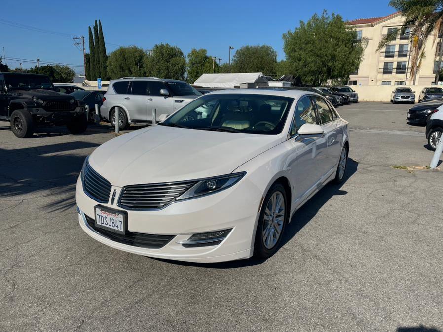 2014 Lincoln MKZ 4dr Sdn Hybrid FWD, available for sale in Hawaiian Gardens, California | Luxe Motors. Hawaiian Gardens, California 2014 Lincoln MKZ 4dr Sdn Hybrid FWD, available for sale in Hawaiian Gardens, California | Luxe Motors. Hawaiian Gardens, California