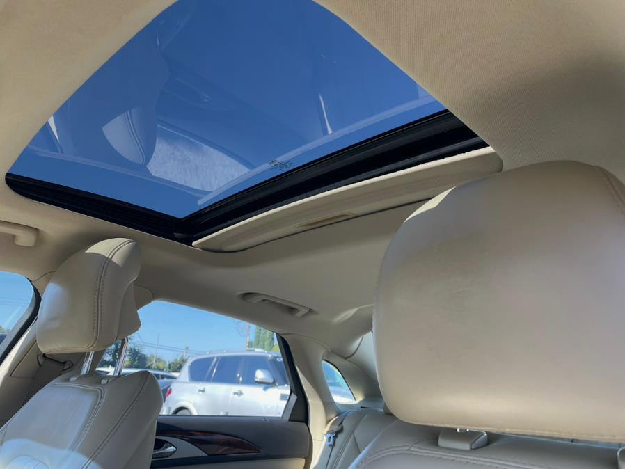 2014 Lincoln MKZ 4dr Sdn Hybrid FWD, available for sale in Hawaiian Gardens, California | Luxe Motors. Hawaiian Gardens, California 2014 Lincoln MKZ 4dr Sdn Hybrid FWD, available for sale in Hawaiian Gardens, California | Luxe Motors. Hawaiian Gardens, California