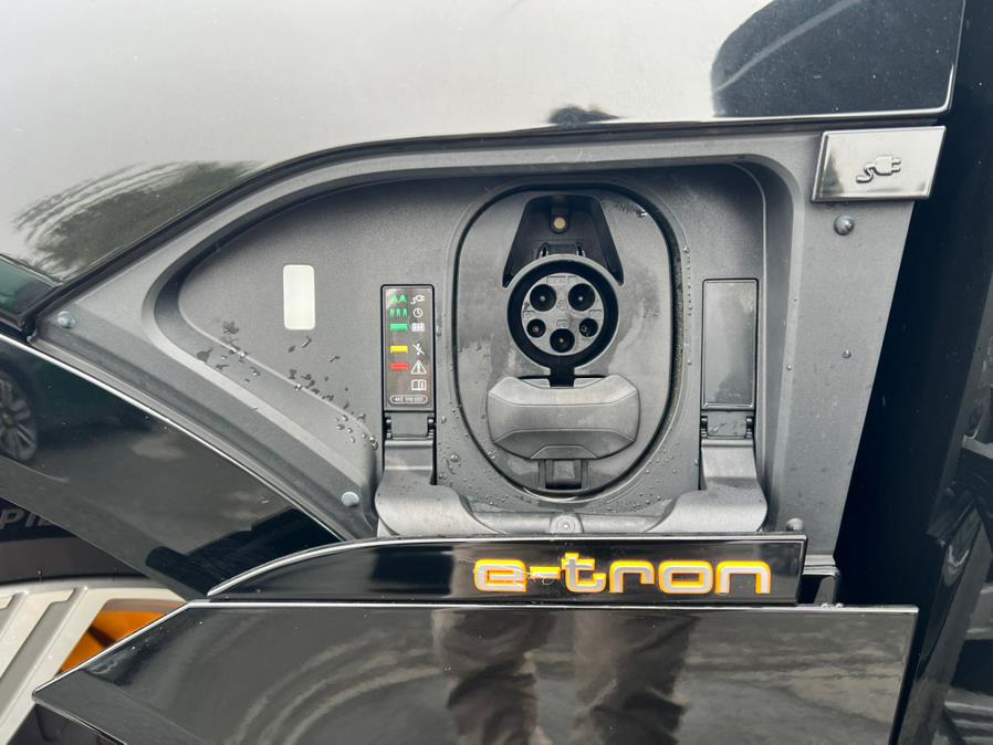 2022 Audi e-tron Sportback Prestige quattro, available for sale in Daly City, California | Green Light Auto Wholesale. Daly City, California 2022 Audi e-tron Sportback Prestige quattro, available for sale in Daly City, California | Green Light Auto Wholesale. Daly City, California