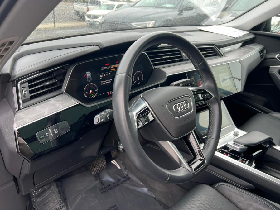 2022 Audi e-tron Sportback Prestige quattro, available for sale in Daly City, California | Green Light Auto Wholesale. Daly City, California 2022 Audi e-tron Sportback Prestige quattro, available for sale in Daly City, California | Green Light Auto Wholesale. Daly City, California