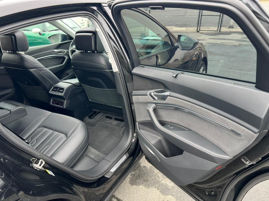 2022 Audi e-tron Sportback Prestige quattro, available for sale in Daly City, California | Green Light Auto Wholesale. Daly City, California 2022 Audi e-tron Sportback Prestige quattro, available for sale in Daly City, California | Green Light Auto Wholesale. Daly City, California
