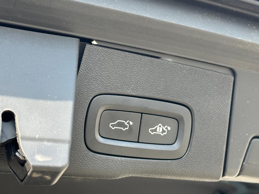 2018 Volvo XC60 T5 AWD Inscription, available for sale in Irvington , New Jersey | Auto Haus of Irvington Corp. Irvington , New Jersey 2018 Volvo XC60 T5 AWD Inscription, available for sale in Irvington , New Jersey | Auto Haus of Irvington Corp. Irvington , New Jersey