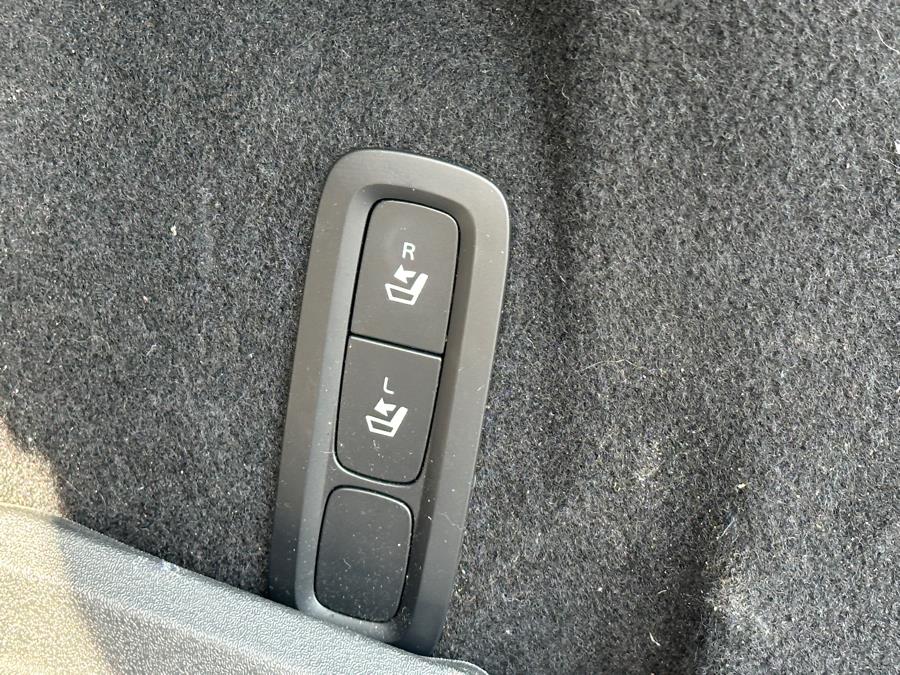 2018 Volvo XC60 T5 AWD Inscription, available for sale in Irvington , New Jersey | Auto Haus of Irvington Corp. Irvington , New Jersey 2018 Volvo XC60 T5 AWD Inscription, available for sale in Irvington , New Jersey | Auto Haus of Irvington Corp. Irvington , New Jersey