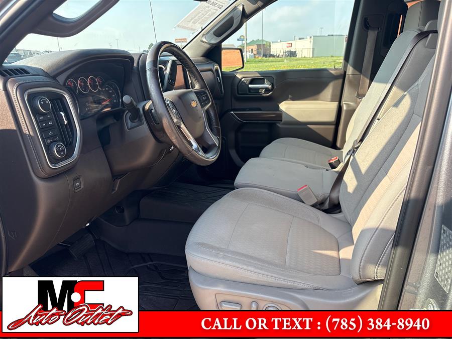 2019 Chevrolet Silverado 1500 4WD Crew Cab 147" LT, available for sale in Colby, Kansas | M C Auto Outlet Inc. Colby, Kansas 2019 Chevrolet Silverado 1500 4WD Crew Cab 147" LT, available for sale in Colby, Kansas | M C Auto Outlet Inc. Colby, Kansas
