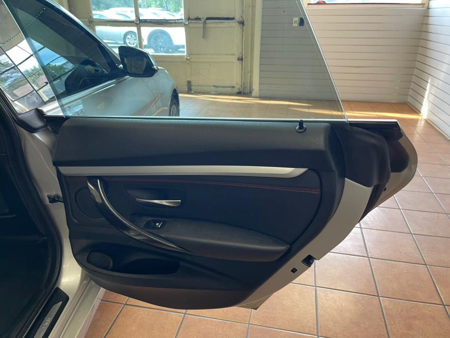 2018 BMW 3 Series 330i xDrive Gran Turismo, available for sale in Suffern, New York | Rockland Motor Sport. Suffern, New York 2018 BMW 3 Series 330i xDrive Gran Turismo, available for sale in Suffern, New York | Rockland Motor Sport. Suffern, New York