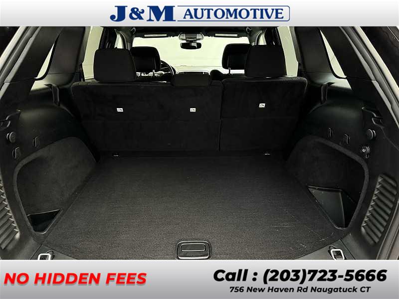 2020 Jeep Grand Cherokee Laredo E, available for sale in Naugatuck, Connecticut | J&M Automotive Sls&Svc LLC. Naugatuck, Connecticut 2020 Jeep Grand Cherokee Laredo E, available for sale in Naugatuck, Connecticut | J&M Automotive Sls&Svc LLC. Naugatuck, Connecticut