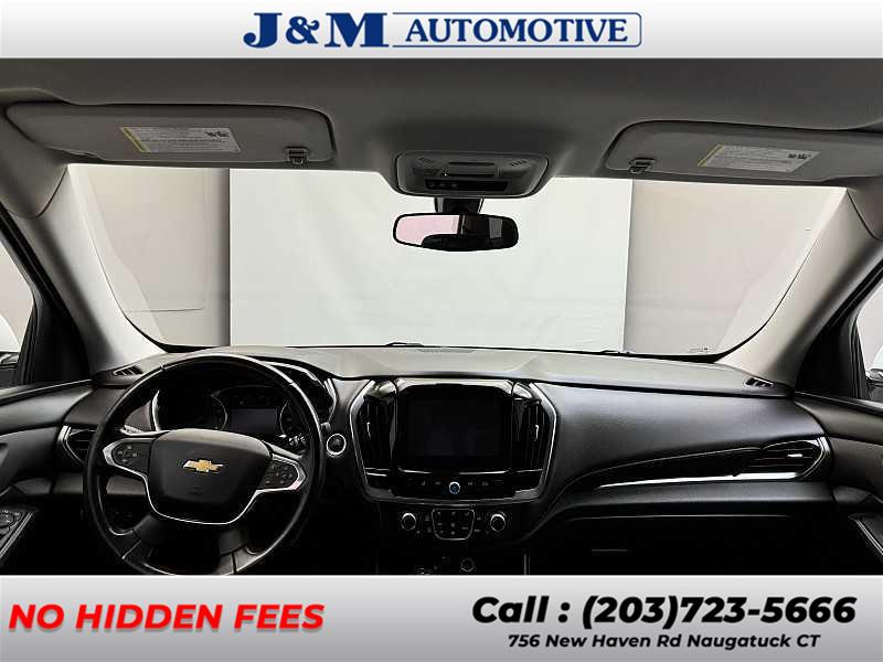 2018 Chevrolet Traverse LT Cloth, available for sale in Naugatuck, Connecticut | J&M Automotive Sls&Svc LLC. Naugatuck, Connecticut 2018 Chevrolet Traverse LT Cloth, available for sale in Naugatuck, Connecticut | J&M Automotive Sls&Svc LLC. Naugatuck, Connecticut