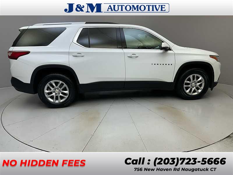 2018 Chevrolet Traverse LT Cloth, available for sale in Naugatuck, Connecticut | J&M Automotive Sls&Svc LLC. Naugatuck, Connecticut 2018 Chevrolet Traverse LT Cloth, available for sale in Naugatuck, Connecticut | J&M Automotive Sls&Svc LLC. Naugatuck, Connecticut