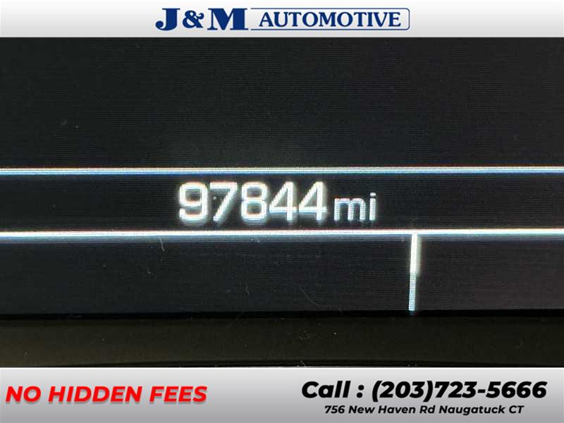 2018 Chevrolet Traverse LT Cloth, available for sale in Naugatuck, Connecticut | J&M Automotive Sls&Svc LLC. Naugatuck, Connecticut 2018 Chevrolet Traverse LT Cloth, available for sale in Naugatuck, Connecticut | J&M Automotive Sls&Svc LLC. Naugatuck, Connecticut