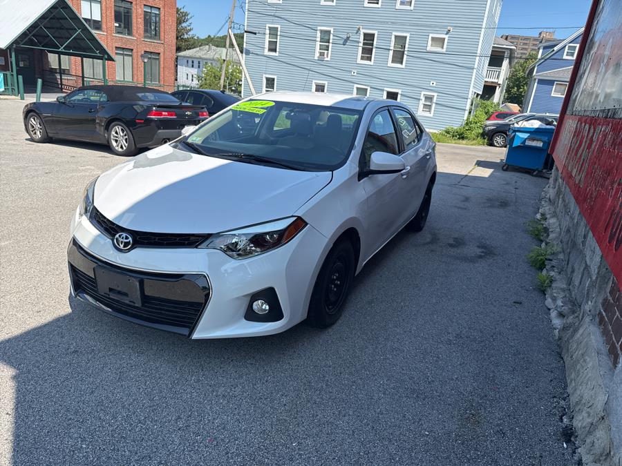 2014 Toyota Corolla 4dr Sdn CVT LE ECO (Natl), available for sale in Worcester, Massachusetts | Worcester Auto Outlet LLC. Worcester, Massachusetts 2014 Toyota Corolla 4dr Sdn CVT LE ECO (Natl), available for sale in Worcester, Massachusetts | Worcester Auto Outlet LLC. Worcester, Massachusetts