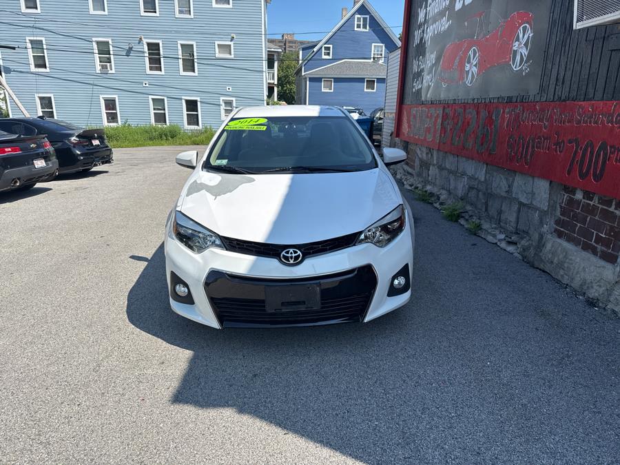 2014 Toyota Corolla 4dr Sdn CVT LE ECO (Natl), available for sale in Worcester, Massachusetts | Worcester Auto Outlet LLC. Worcester, Massachusetts 2014 Toyota Corolla 4dr Sdn CVT LE ECO (Natl), available for sale in Worcester, Massachusetts | Worcester Auto Outlet LLC. Worcester, Massachusetts
