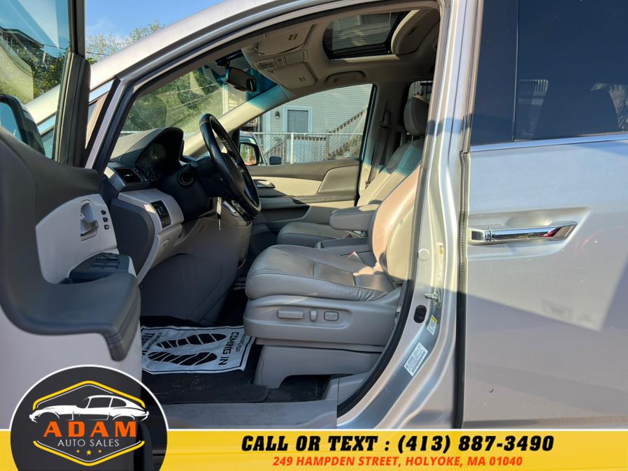 2011 Honda Odyssey 5dr Touring, available for sale in Holyoke, Massachusetts | Adam Auto Sales. Holyoke, Massachusetts 2011 Honda Odyssey 5dr Touring, available for sale in Holyoke, Massachusetts | Adam Auto Sales. Holyoke, Massachusetts
