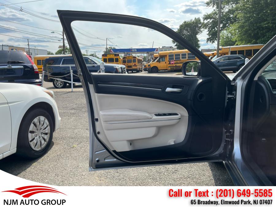 2016 Chrysler 300 4dr Sdn Limited AWD, available for sale in Elmwood Park, New Jersey | NJM Auto Group. Elmwood Park, New Jersey 2016 Chrysler 300 4dr Sdn Limited AWD, available for sale in Elmwood Park, New Jersey | NJM Auto Group. Elmwood Park, New Jersey