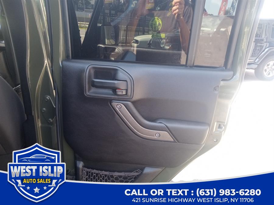 2015 Jeep Wrangler Unlimited 4WD 4dr Willys Wheeler, available for sale in West Islip, New York | West Islip Auto Sales. West Islip, New York 2015 Jeep Wrangler Unlimited 4WD 4dr Willys Wheeler, available for sale in West Islip, New York | West Islip Auto Sales. West Islip, New York