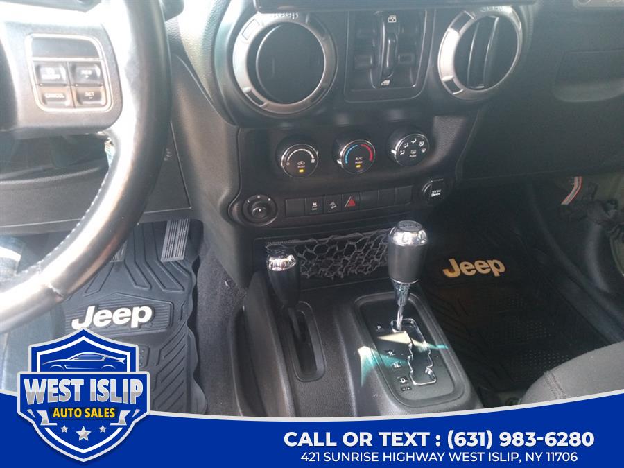 2015 Jeep Wrangler Unlimited 4WD 4dr Willys Wheeler, available for sale in West Islip, New York | West Islip Auto Sales. West Islip, New York 2015 Jeep Wrangler Unlimited 4WD 4dr Willys Wheeler, available for sale in West Islip, New York | West Islip Auto Sales. West Islip, New York