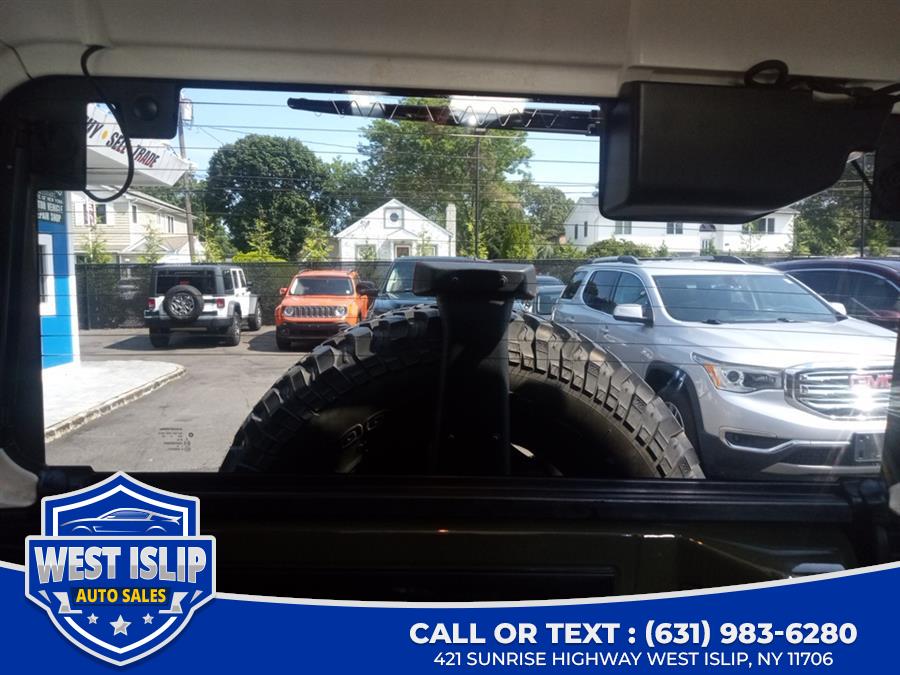 2015 Jeep Wrangler Unlimited 4WD 4dr Willys Wheeler, available for sale in West Islip, New York | West Islip Auto Sales. West Islip, New York 2015 Jeep Wrangler Unlimited 4WD 4dr Willys Wheeler, available for sale in West Islip, New York | West Islip Auto Sales. West Islip, New York