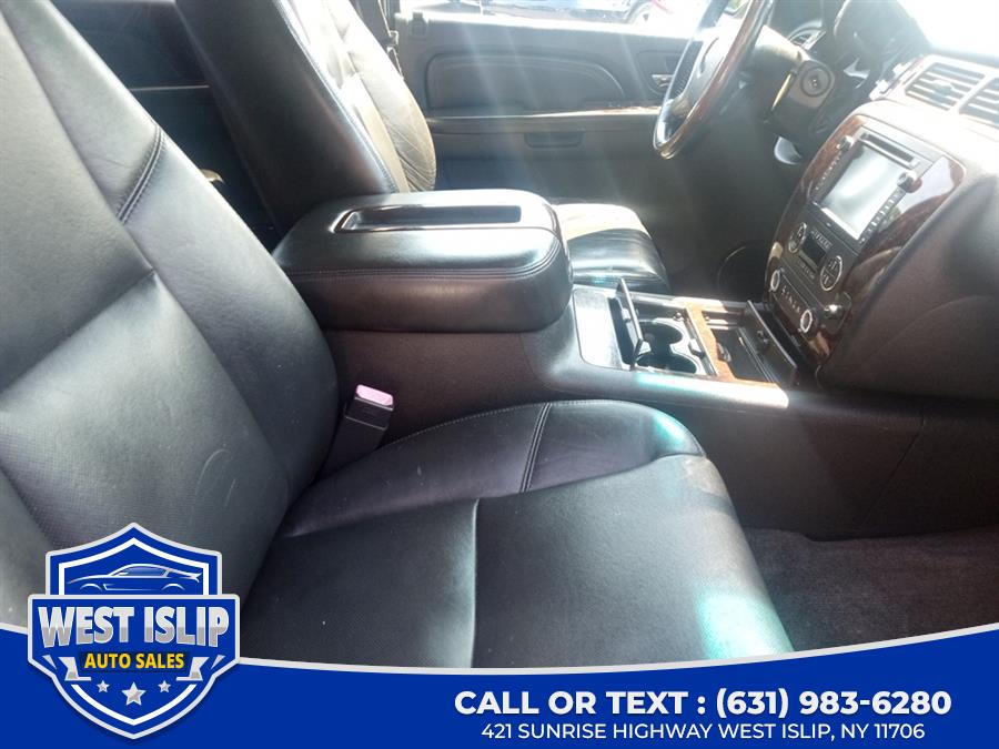 2009 GMC Sierra 1500 4WD Crew Cab 143.5" Denali, available for sale in West Islip, New York | West Islip Auto Sales. West Islip, New York 2009 GMC Sierra 1500 4WD Crew Cab 143.5" Denali, available for sale in West Islip, New York | West Islip Auto Sales. West Islip, New York